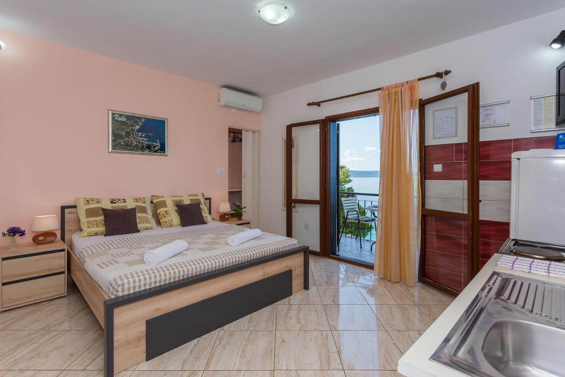 Apartments Verica - 15 M From Beach Krilo Exterior photo