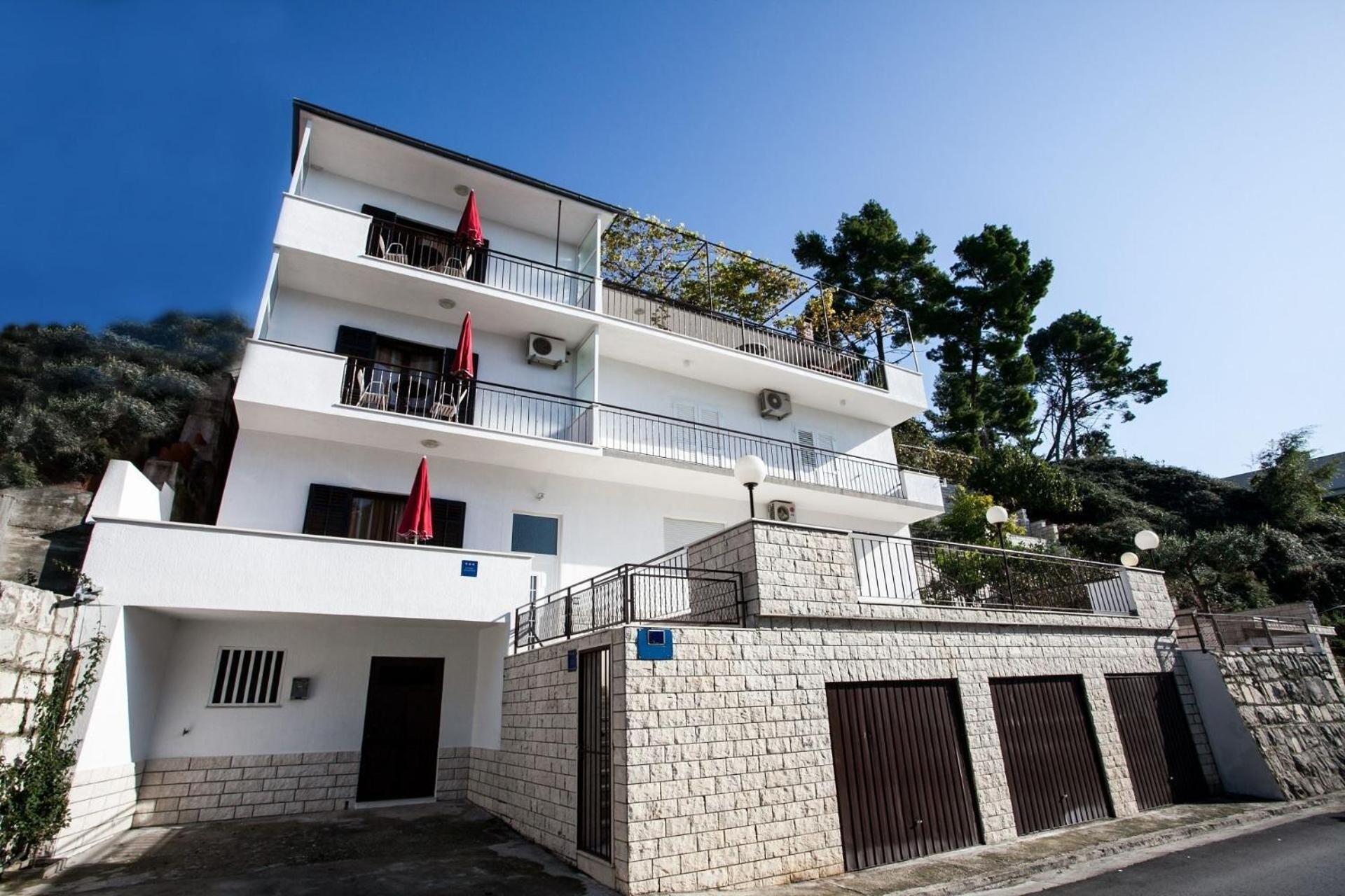 Apartments Verica - 15 M From Beach Krilo Exterior photo